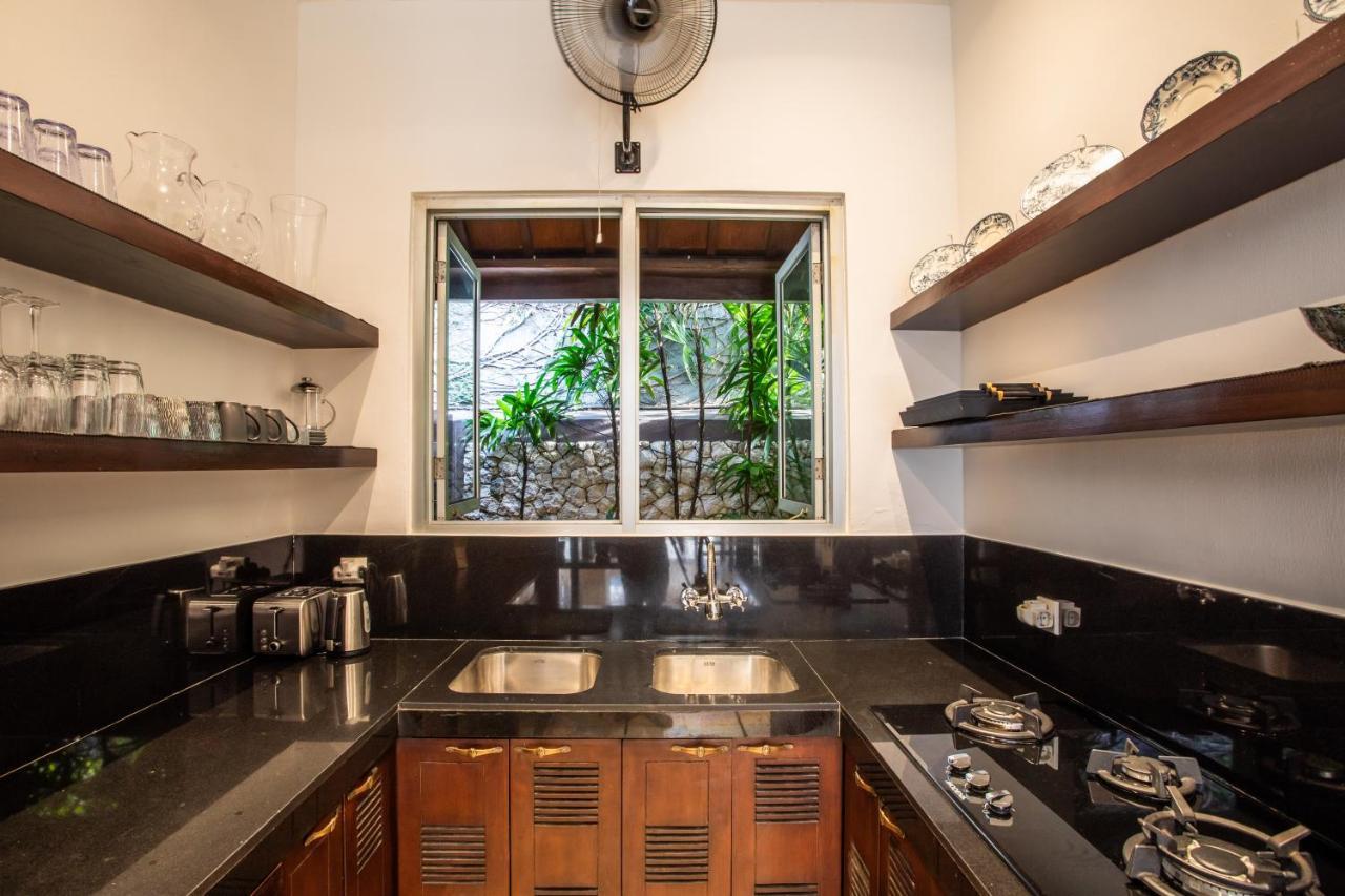 Asrina Villa'S Seminyak Buitenkant foto