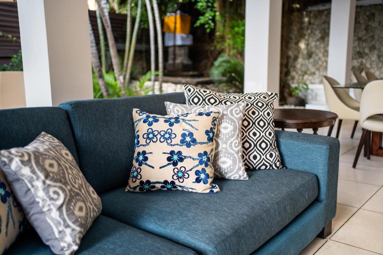 Asrina Villa'S Seminyak Buitenkant foto
