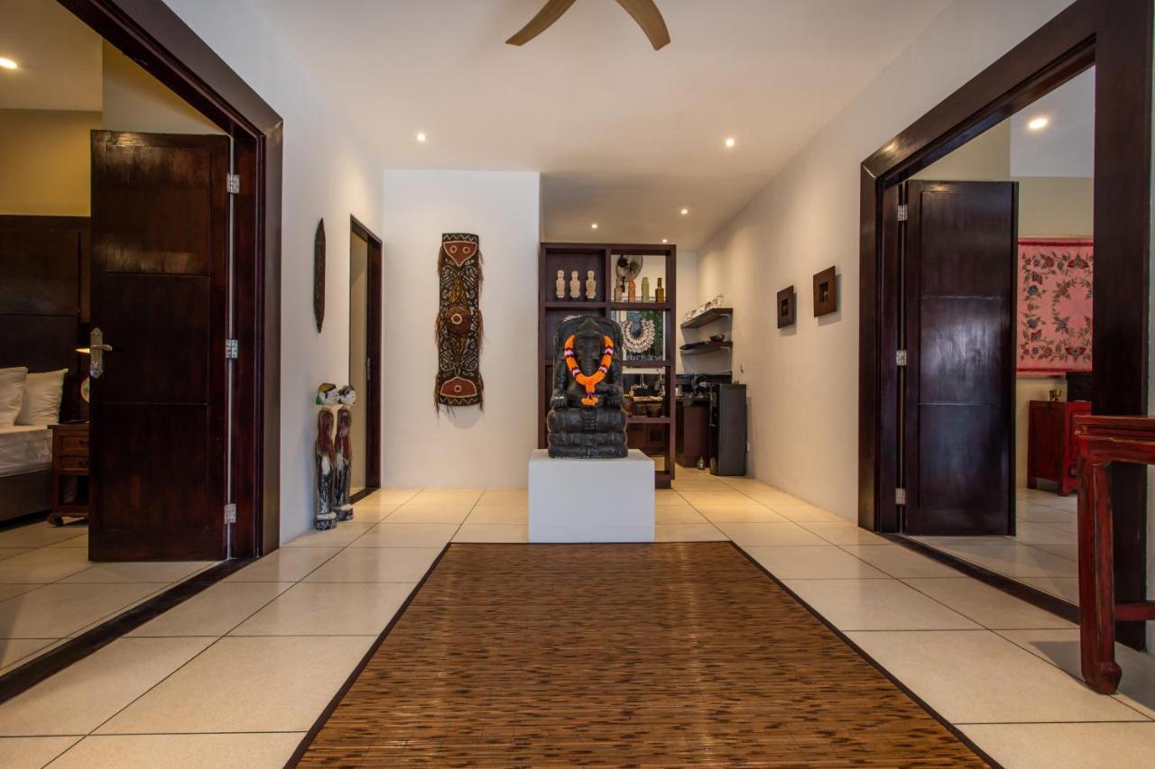 Asrina Villa'S Seminyak Buitenkant foto