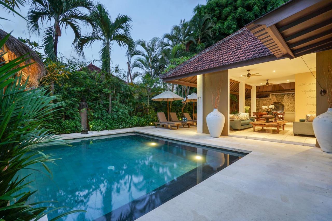 Asrina Villa'S Seminyak Buitenkant foto